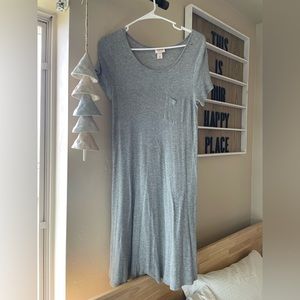 gray tshirt dress
